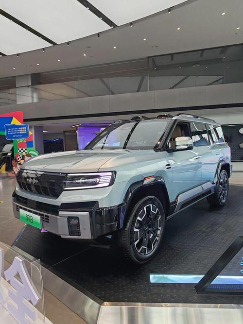 东莞87比亚迪方程豹硬派越野的爆款，英菲尼迪35周年与你共成长